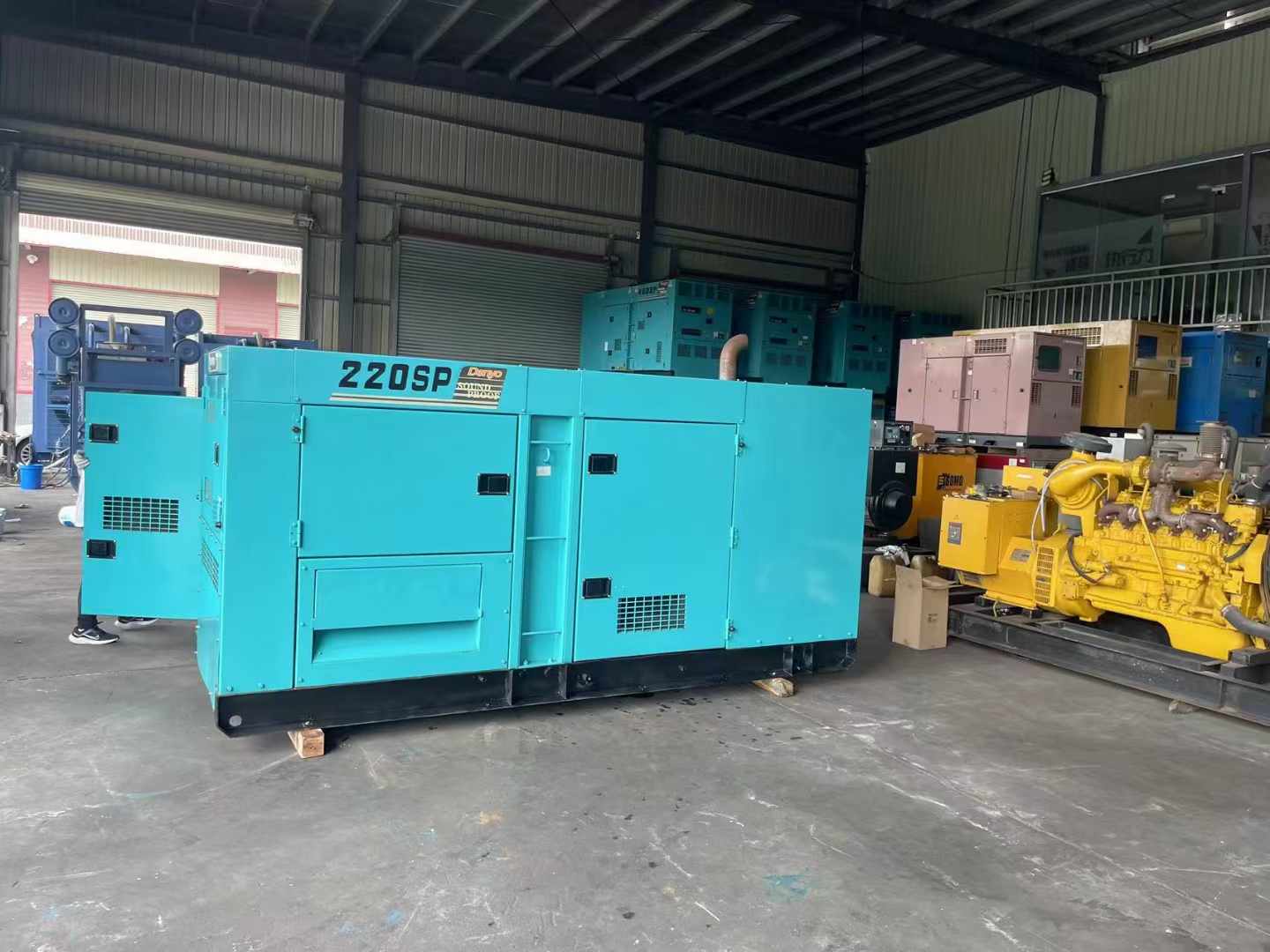 原州800kW 柴油发电机的输出电流波动范围是多少?